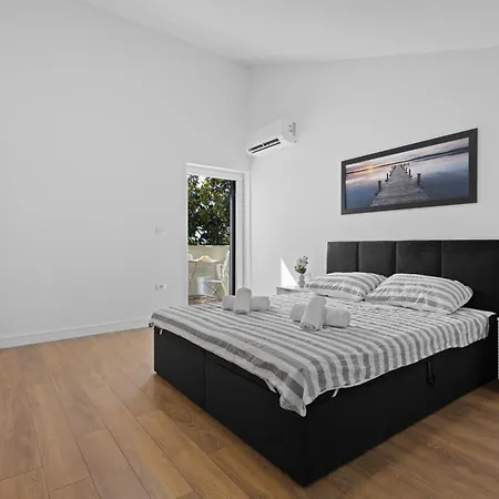 Apartman Kajumami By Qubo