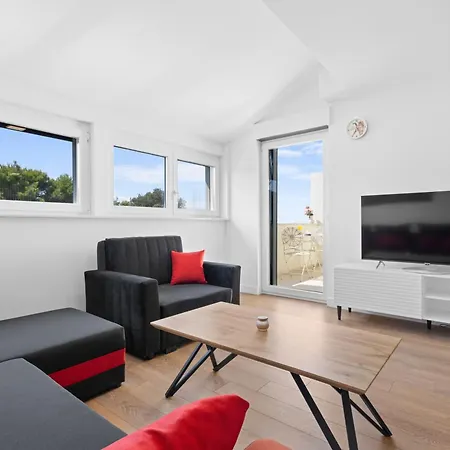 Apartman Kajumami By Qubo *