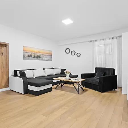 Apartman Kajumami By Qubo Vinkuran