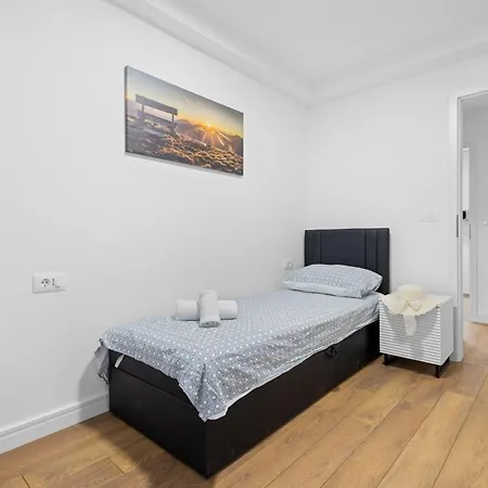 Kajumami By Qubo Apartman Vinkuran